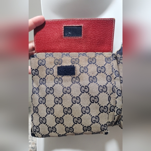Gucci GG Canvas Supreme Web Double Pocket Belt Bag - Picture 6 of 13